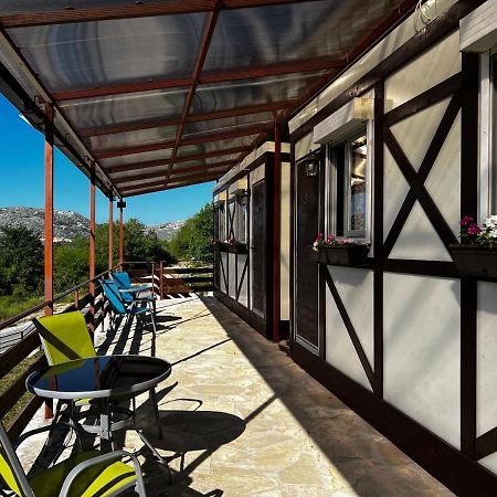 Villa Glamping Lovcen Njegusi Exterior foto